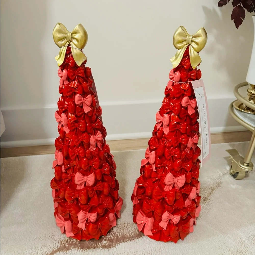 Cupcakes & Cashmere Red and Pink Bow Tree Set of 2 Gold Bow Topper NWT